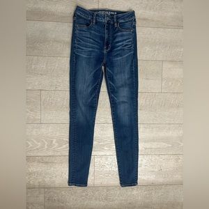 American Eagle women’s jeans